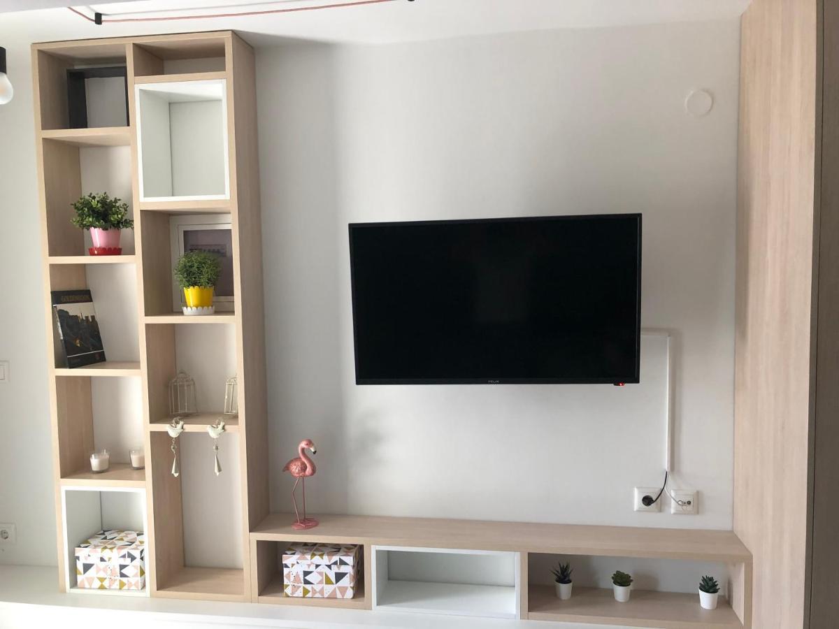 Orfeas Suite Néa Péramos 외부 사진